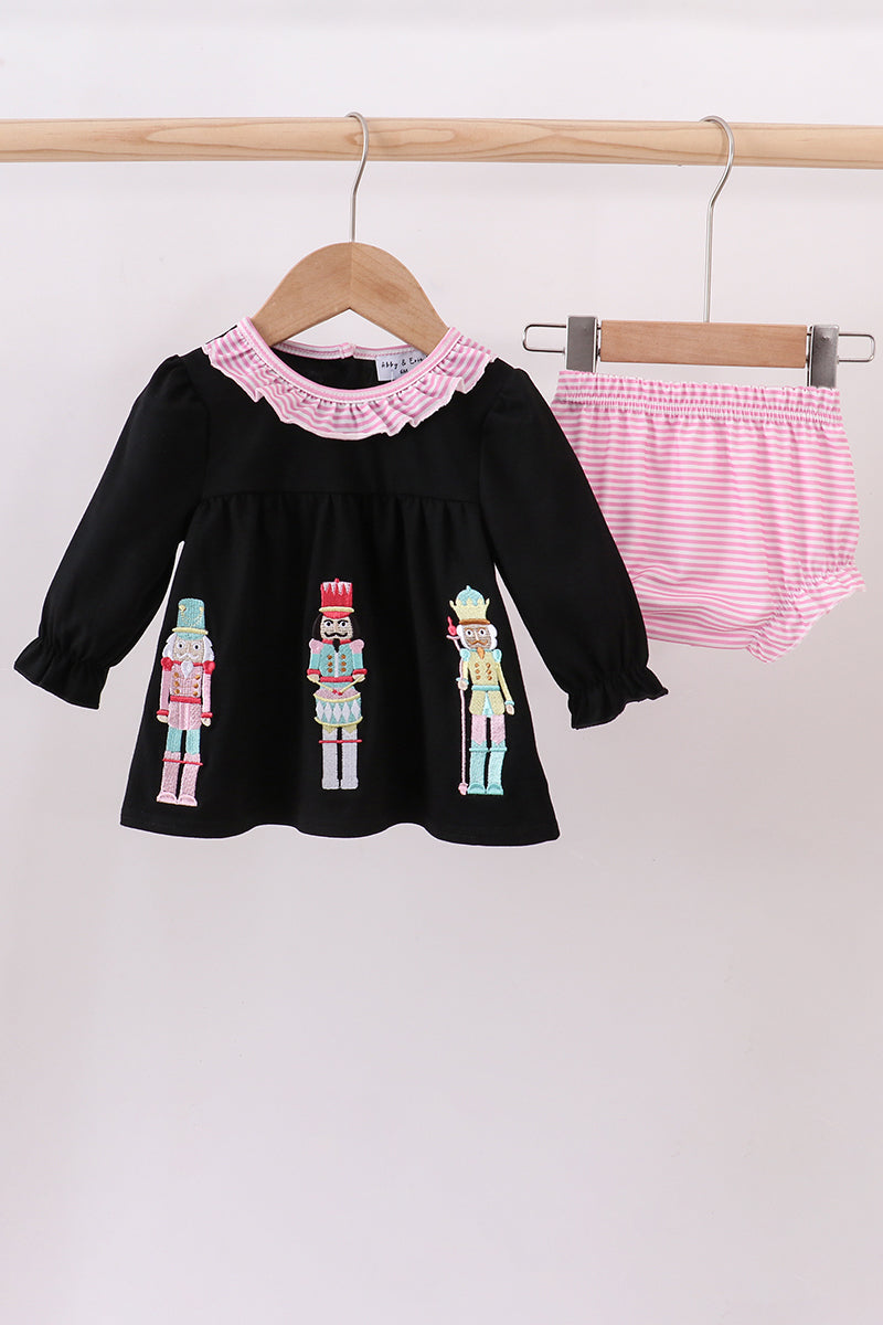 Black nutcracker embroidery bloomer set