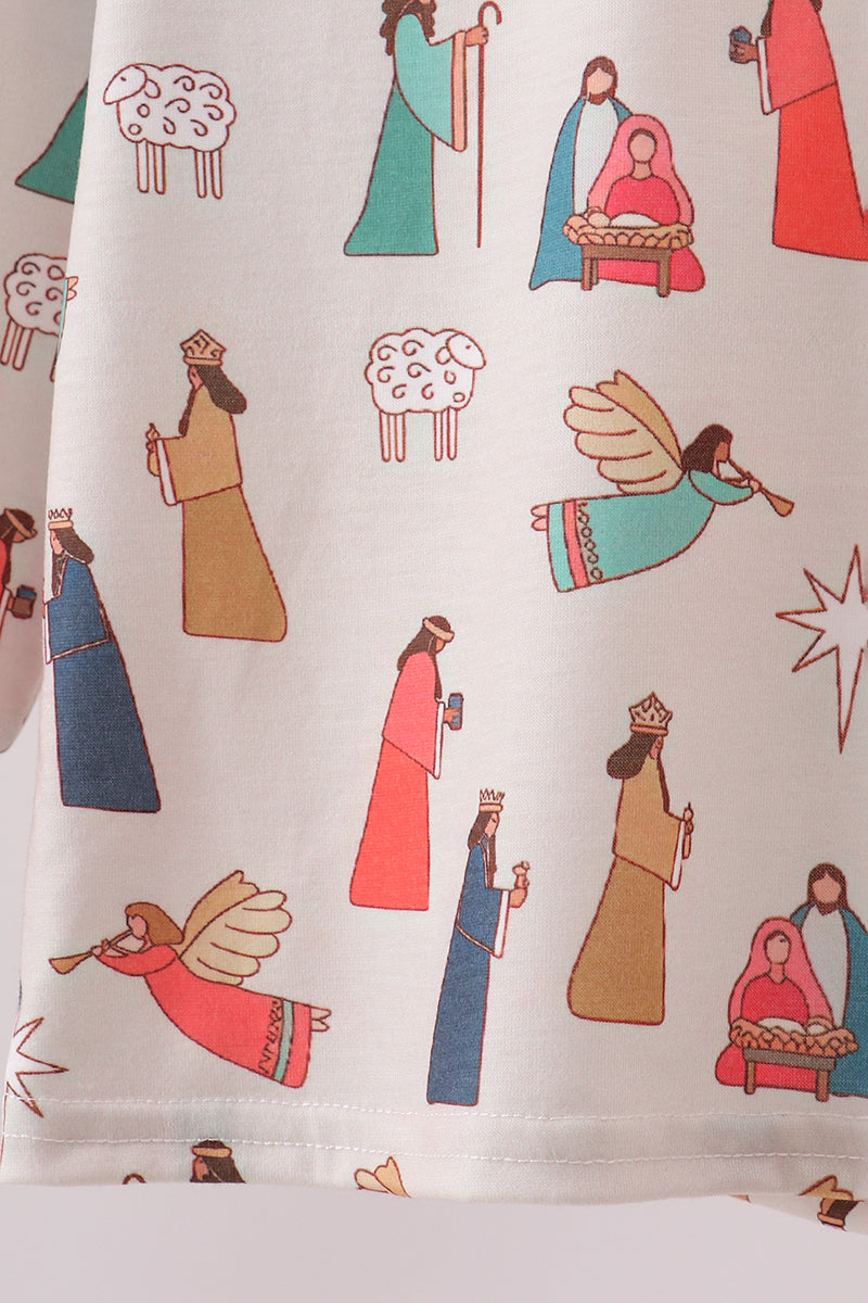 Nativity print pajamas set