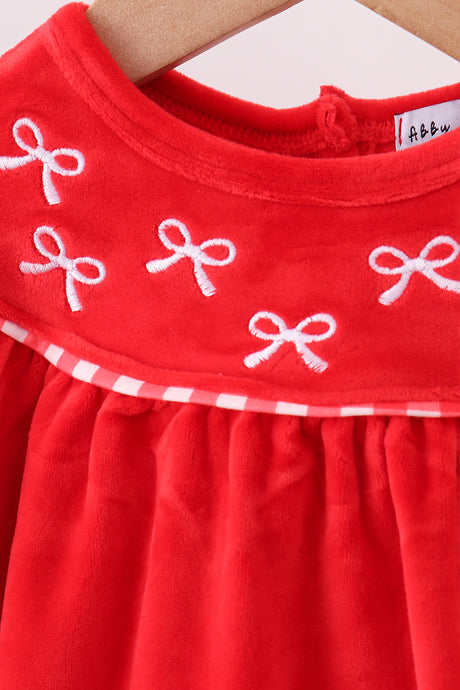 Red bow embroidery velvet bubble