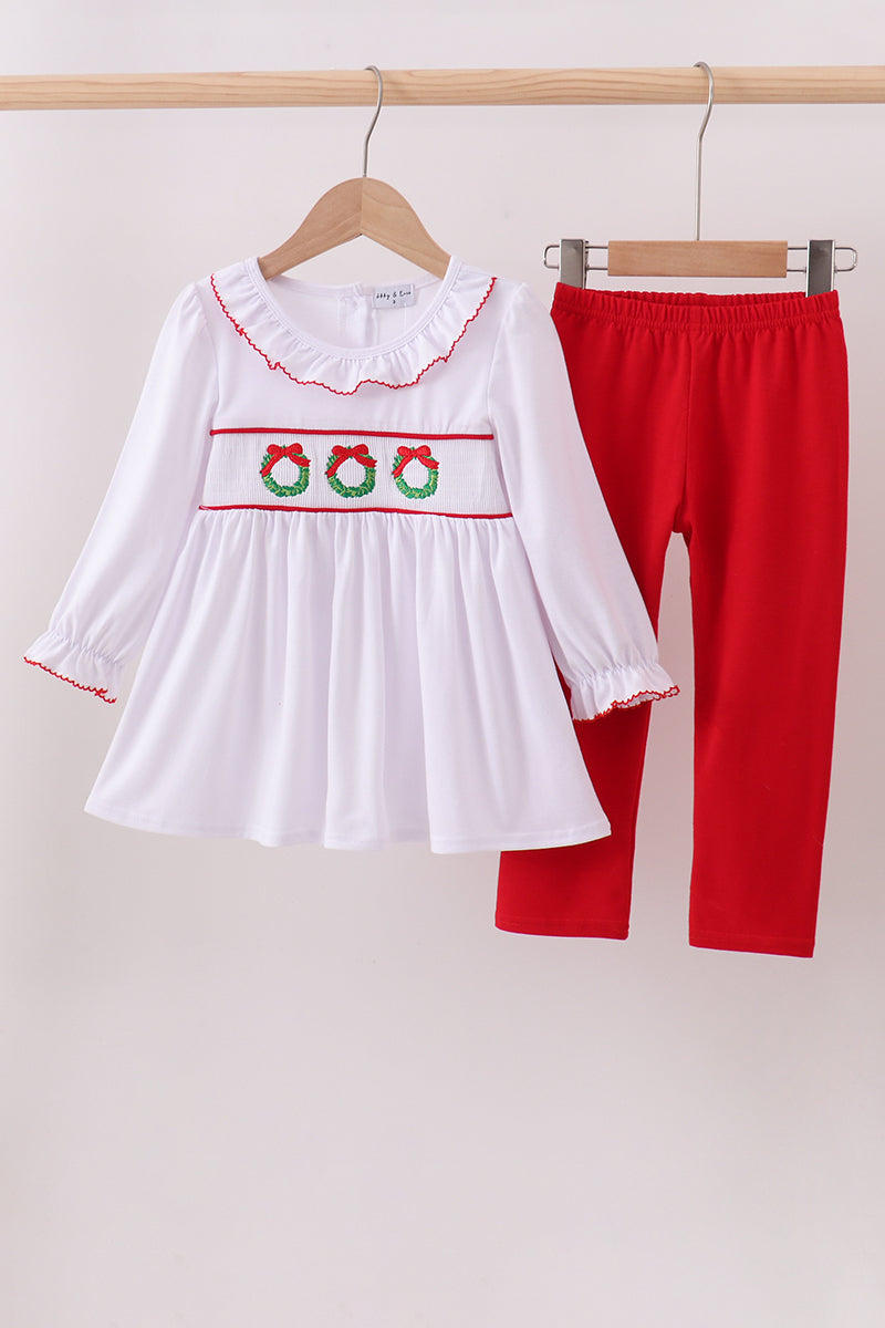 White wreath smocked ruffle pants set