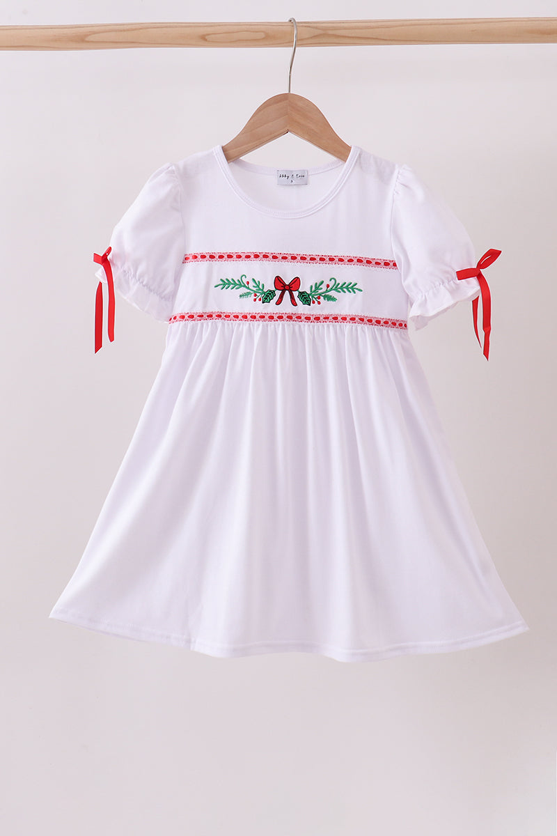 White holly embroidery dress