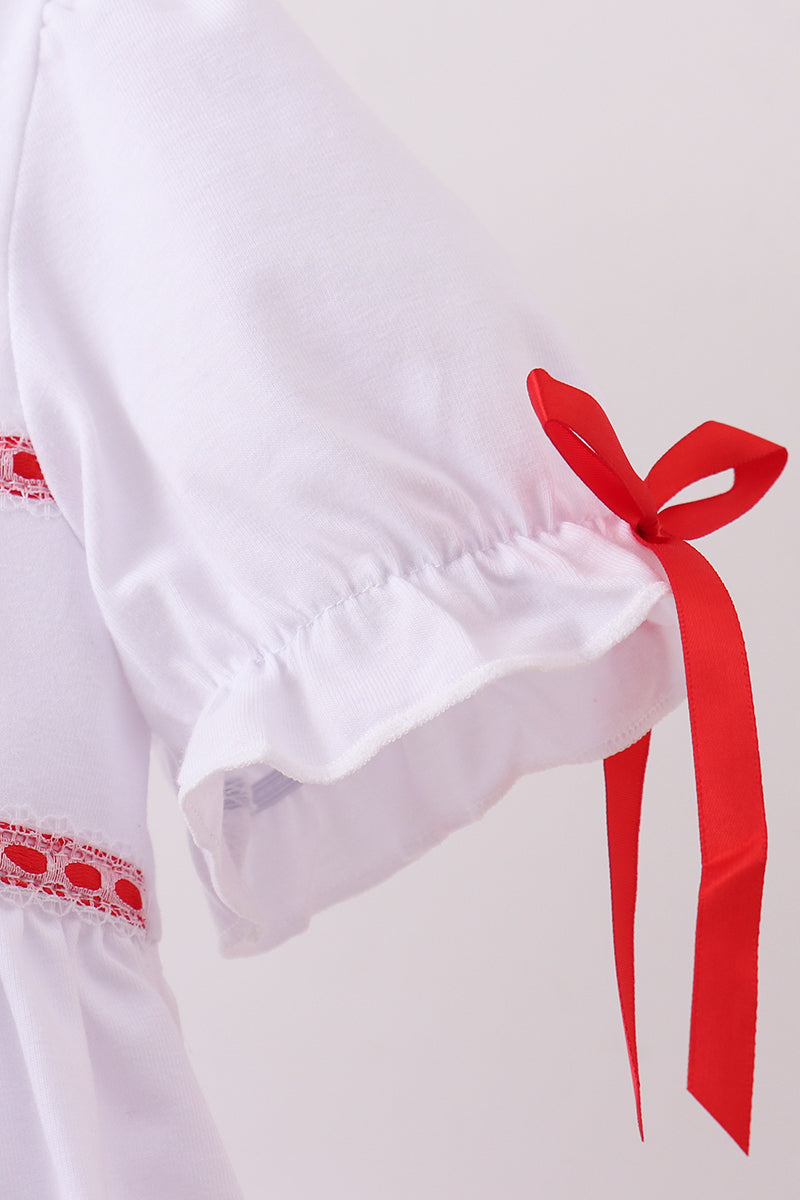 White holly embroidery dress