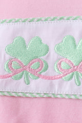 Pink clover bow embroidery seersucker ruffle shorts set