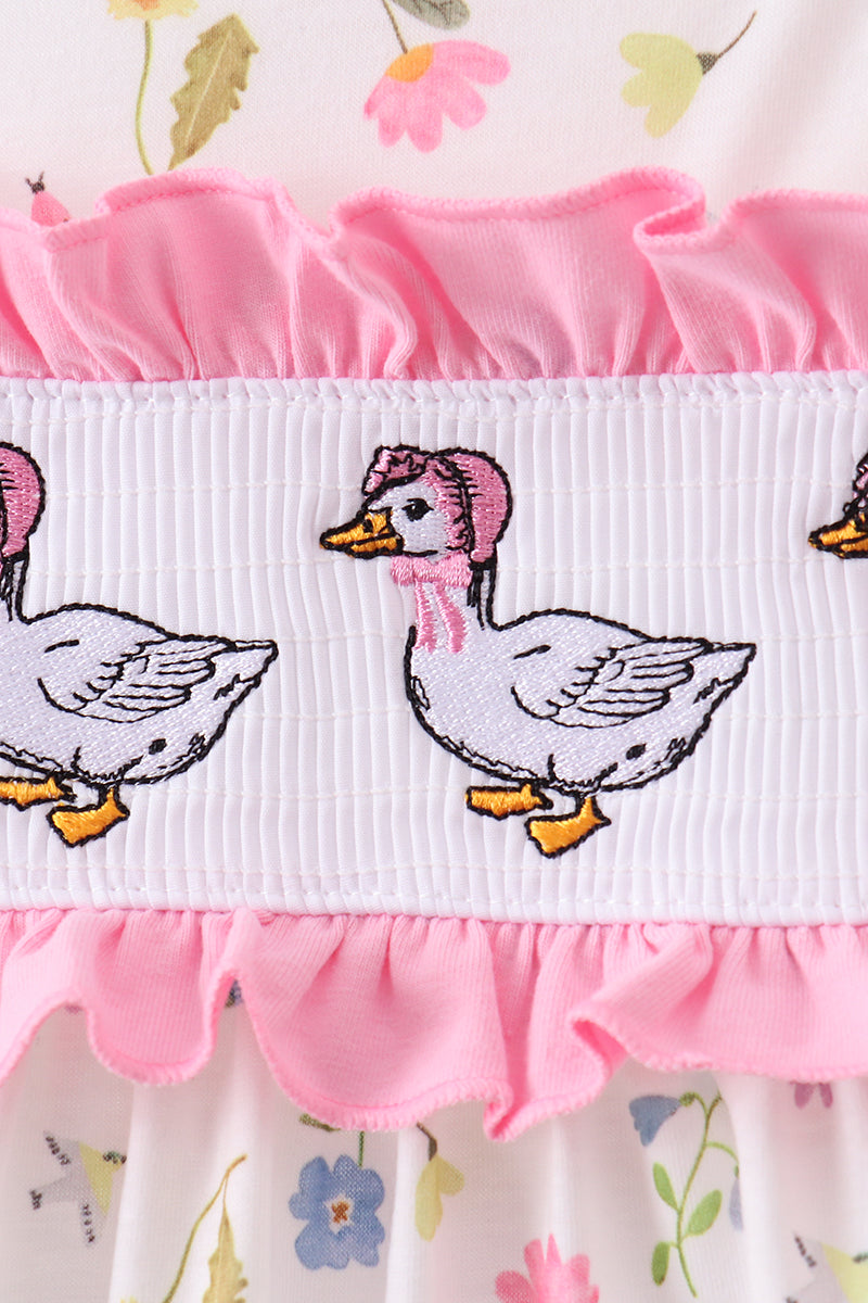 Pink duck embroidery ruffle pants set