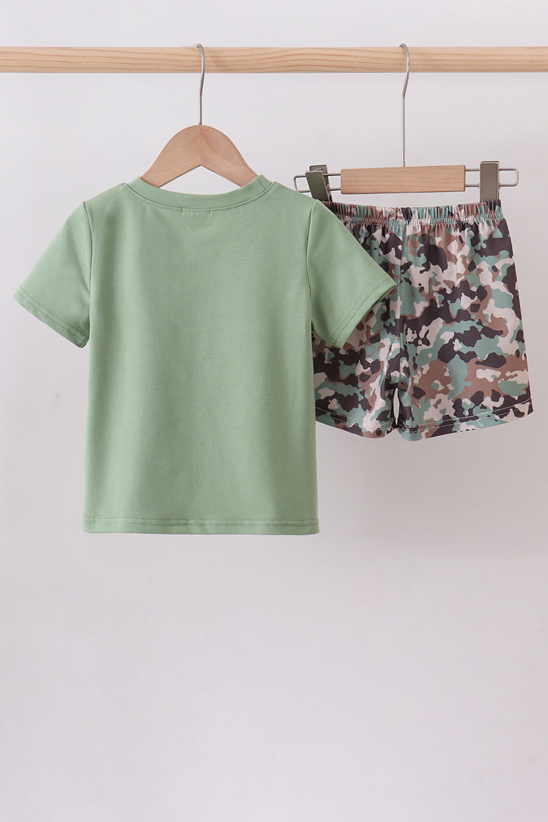 Green camoflage cross applique shorts set