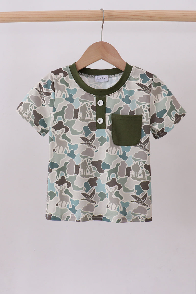 Camouflage duck print pocket top