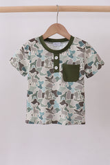 Camouflage duck print pocket top