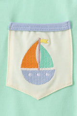 Color block sailboat embroidery shorts set