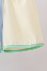 Color block sailboat embroidery shorts set