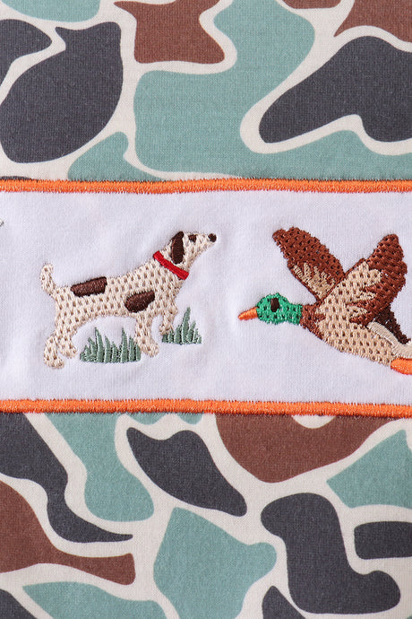 Camouflage hunting embroidery bubble