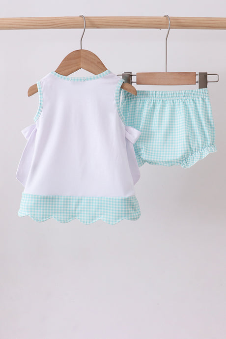 Blue seashell embroidery ruffle boomer set