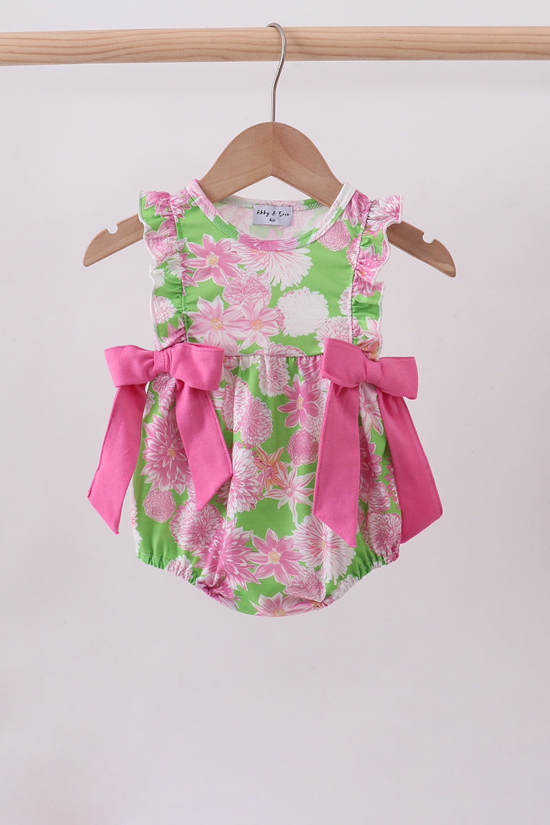 Pink floral ruffle bubble