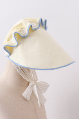 Cream lace bonnet