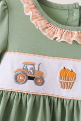 Green farm embroidery ruffle pants set
