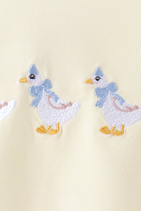 Beige goose embroidery bloomer set