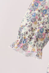 Blue turkey embroidery bubble