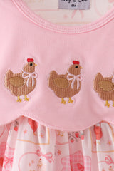 Pink chicken embroidery bubble