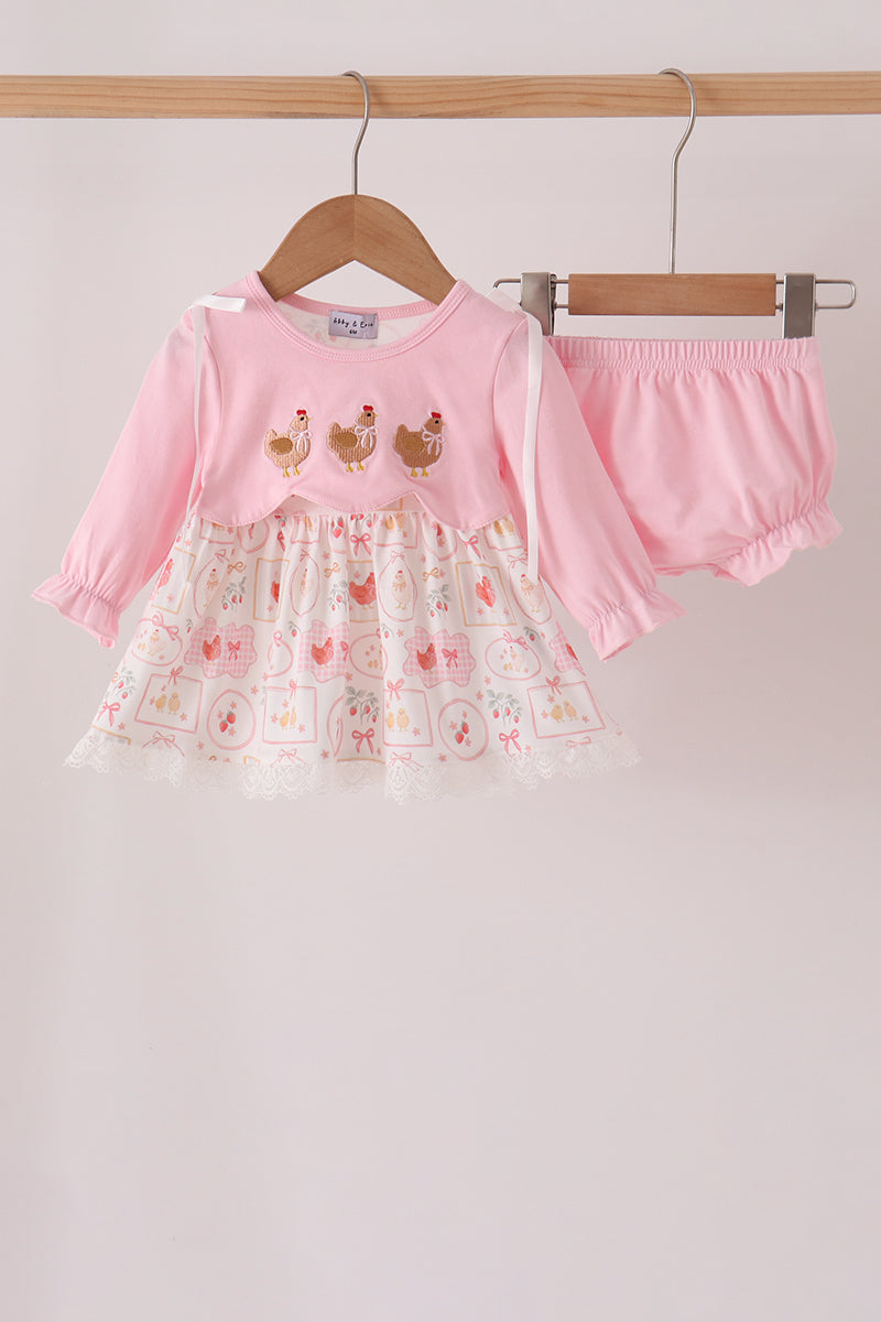 Pink chicken embroidery bloomer set