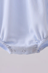 Blue stripe bunny carrot embroidery bubble