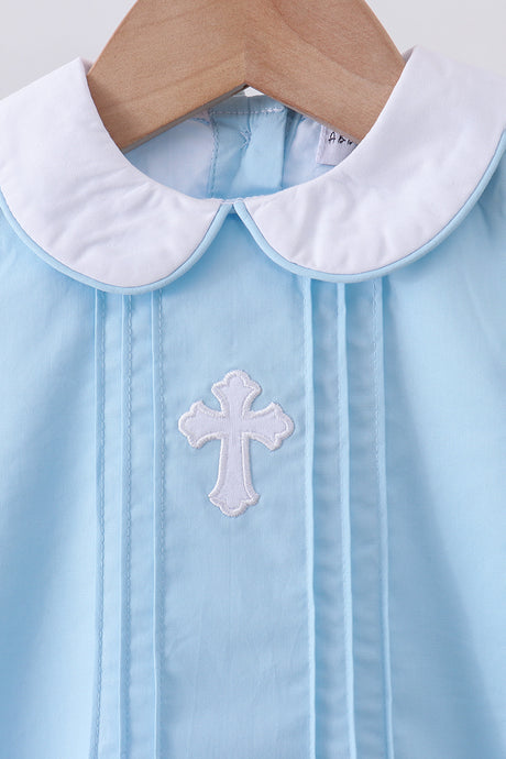 Blue cross embroidery bubble