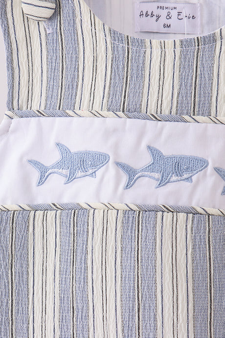 Blue stripe shark embroidery bubble