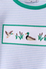 Green duck embroidery stripe bubble