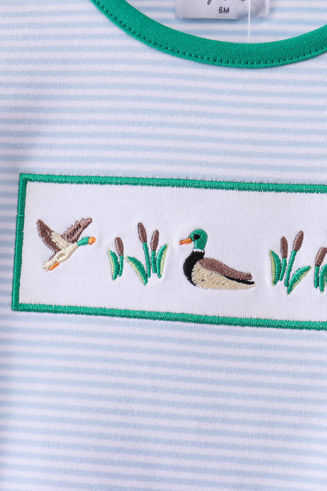Green duck embroidery stripe bubble