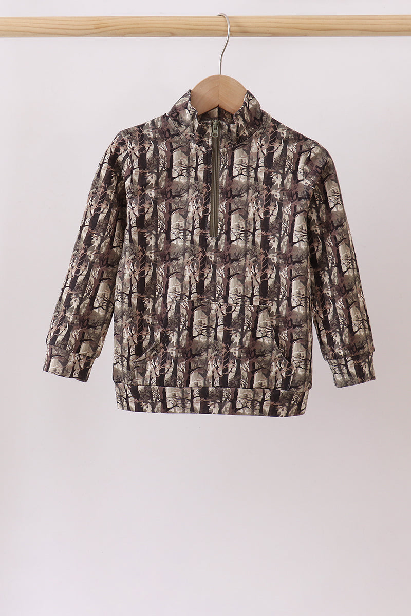 Camouflage tree zipper pullover